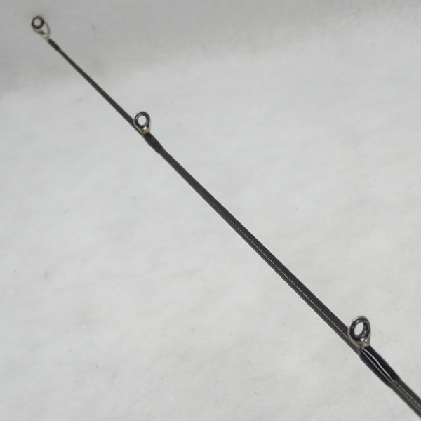 ２４シルベラードＵＸ２４ＧＳＩＬＵＣー７６２ＭＬ